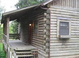 2982 Tuttle Rd, Geneva, OH 44041