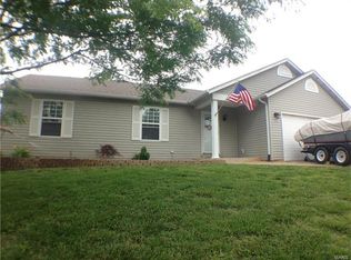 431 Picket Fence Dr, Wentzville, MO 63385