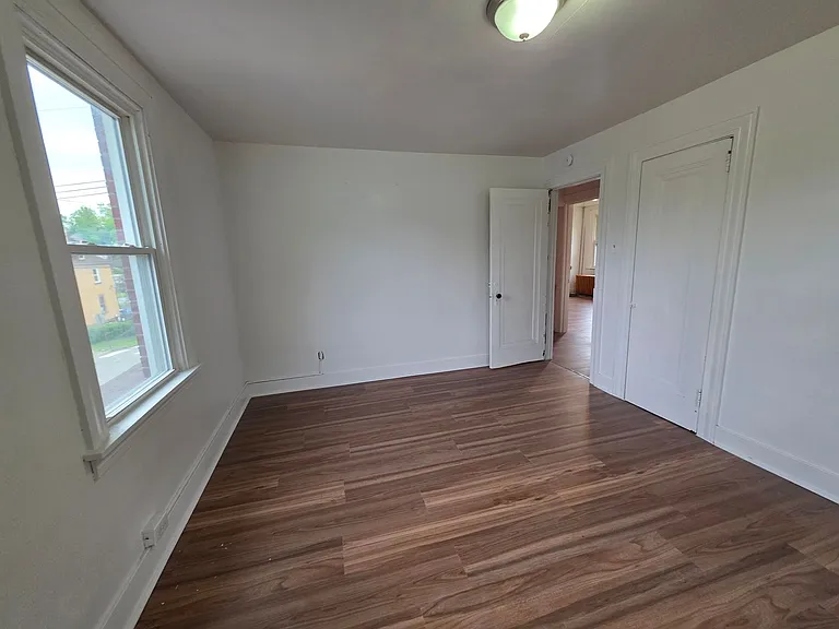 703 1/2 Waddell Ave — Photo 18