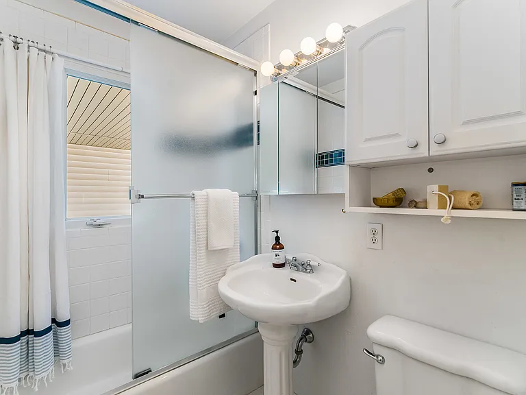 1225 Columbine Ct — Photo 12