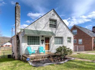 2114 Enslow Blvd, Huntington, WV 25701