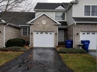 2165 Autumn Ln, Dekalb, IL 60115