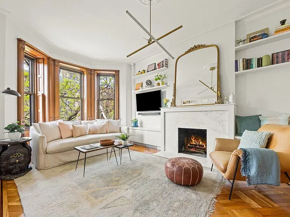 749 President St APT 3, Brooklyn, NY 11215
