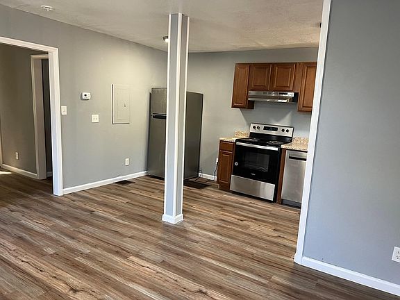 5th image of 1412 Armstrong Ave #6