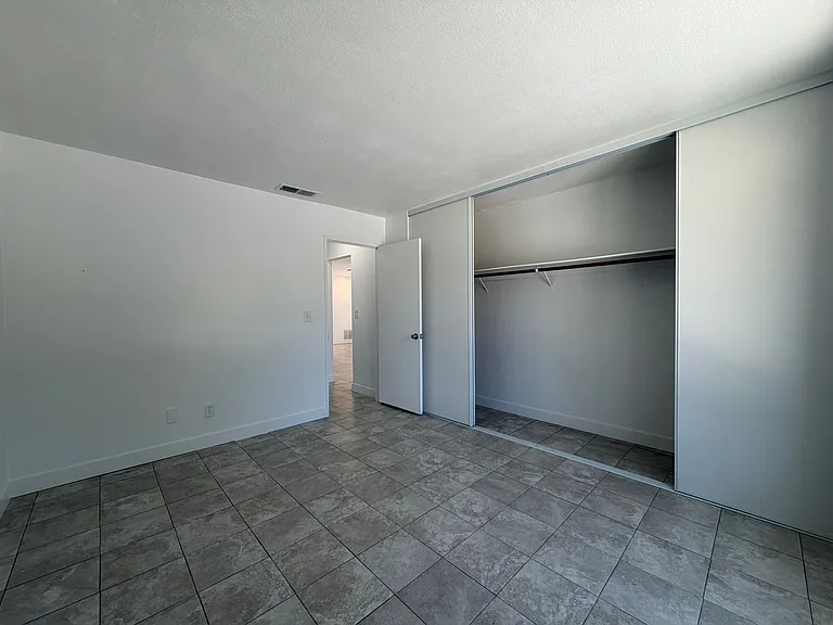 228 Janan Ct — Photo 10