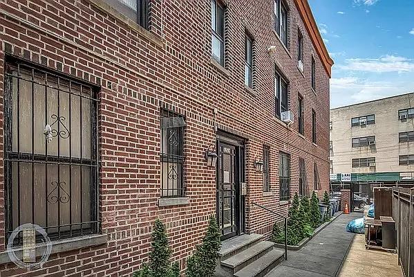 Rented by Brooklyn Rentals NYC | media 15