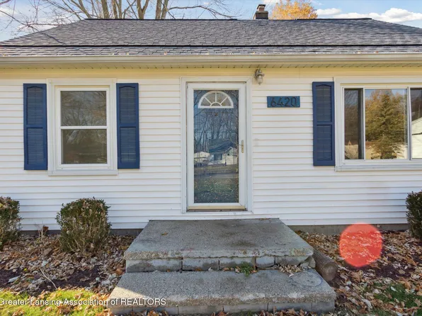 6420 Coulson Ct, Lansing, MI 48911