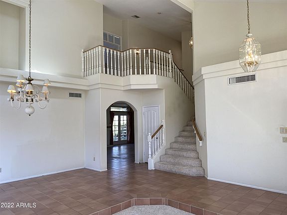 5th image of 15446 S 1st Ave