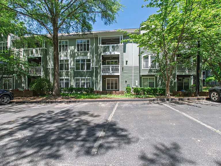 1010 Nicholwood Dr #103 — Photo 33