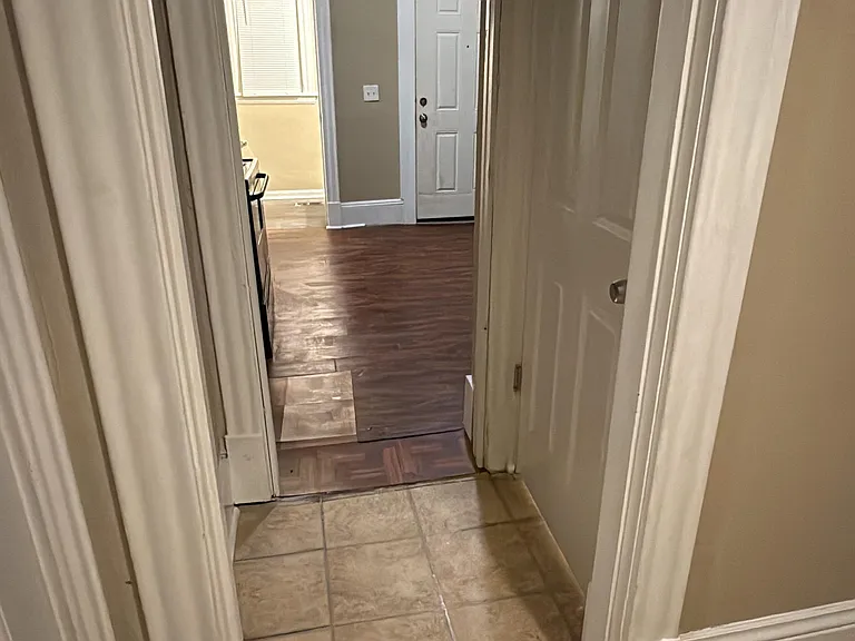 2823 Bryant Ave N — Photo 14