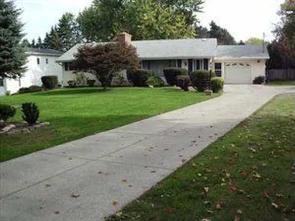 3479 Orchard Park Rd, Orchard Park, NY 14127