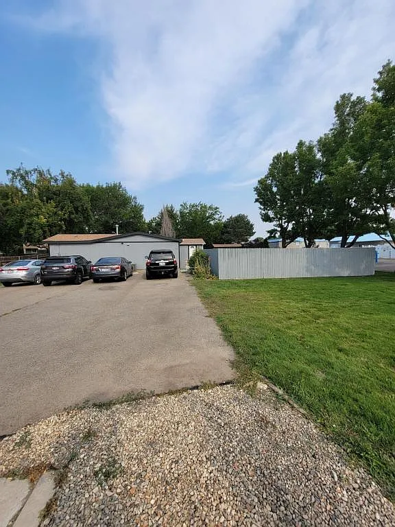 436 S Maple Grove Rd — Photo 4