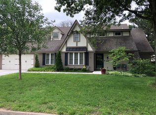 8009 S Sandusky Ave, Tulsa, OK 74136