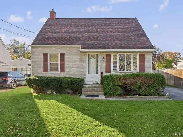 1268 94th St, Niagara Falls, NY 14304