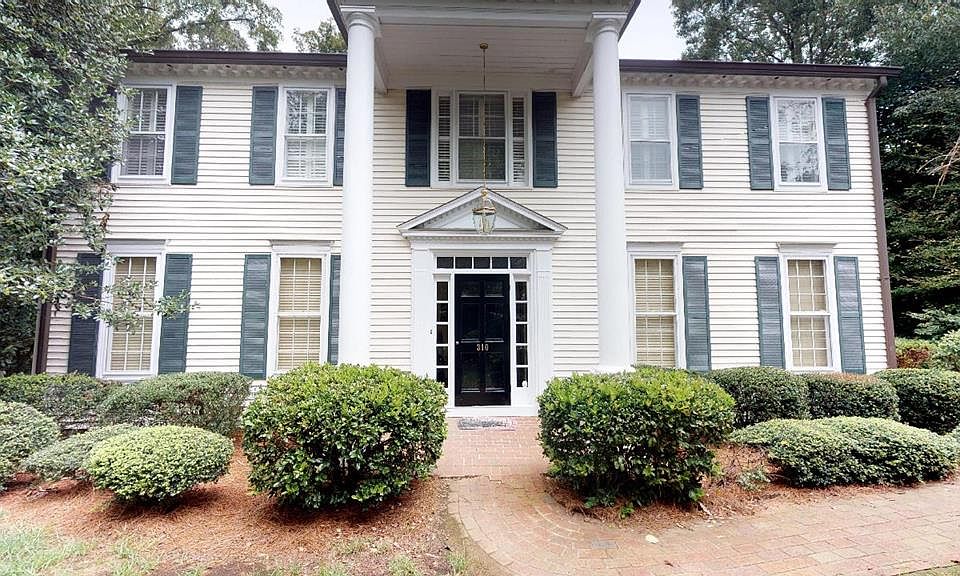 1st image of 310 Dogwood Dr