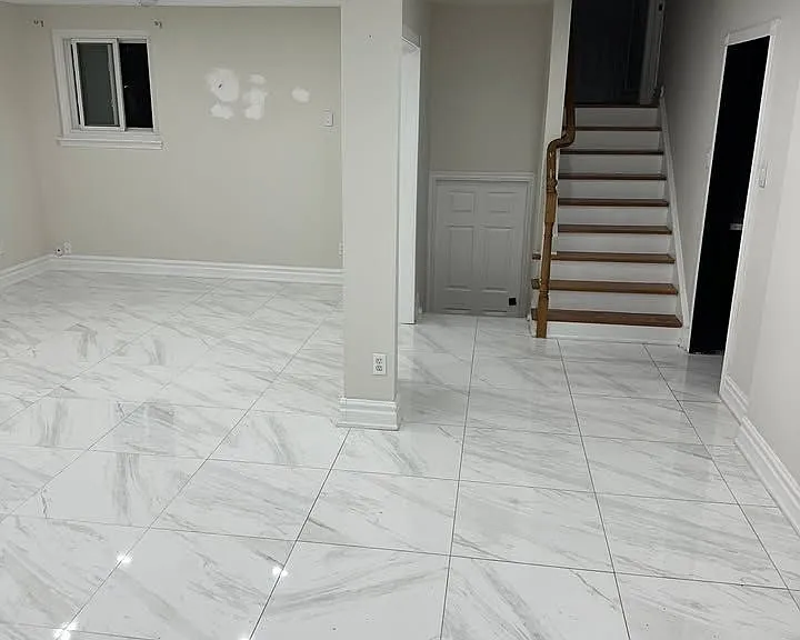 30 Clements Rd E — Photo 2