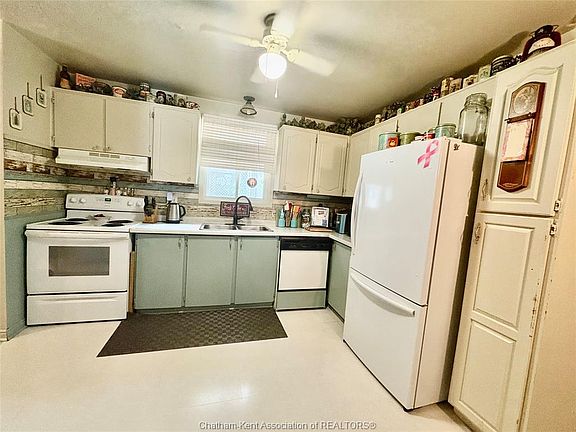5th image of 60 Copperfield Cres