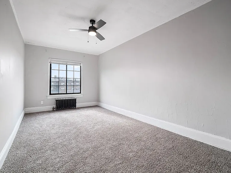 Middlehurst Apartments — Photo 36