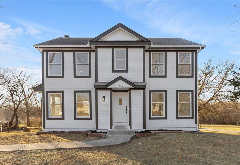 1st image of 7014 N Brookside Rd