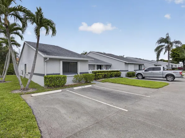 2641 W Gately Dr W #1901, West Palm Beach, FL 33415