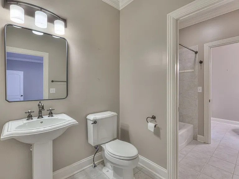 4100A Oriole Pl — Photo 35
