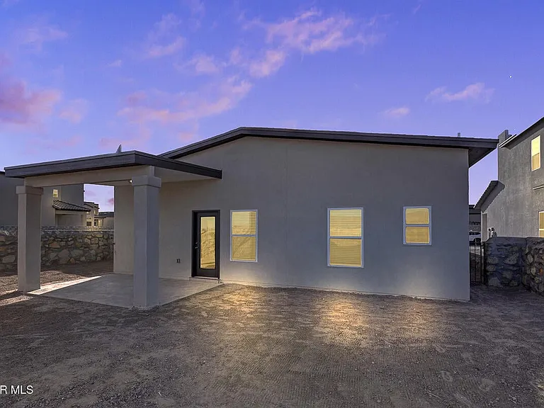15340 Resolve Dr — Photo 37