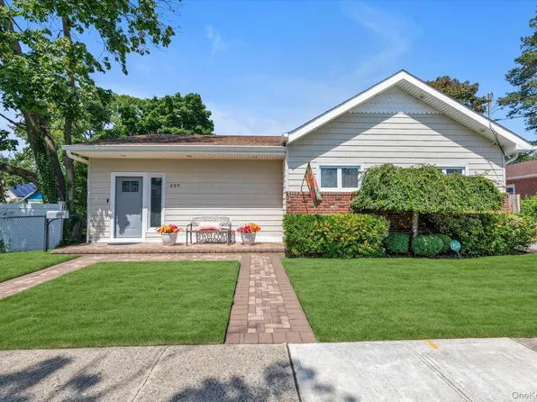 529 Grant Avenue, West Hempstead, NY 11552