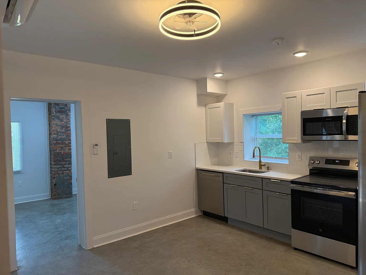 1 bed, 616 sqft, $845 — Photo 2