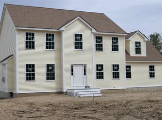 304 Straw Rd, Manchester, NH 03102