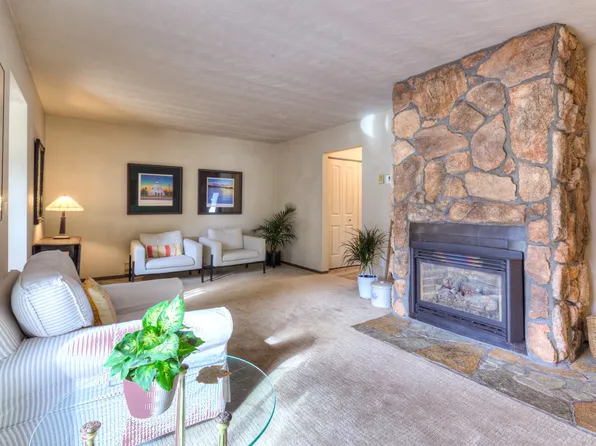 102 Cove Ct, Missoula, MT 59803