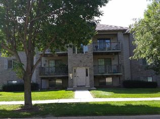 2874 Coral Ct APT 201, Coralville, IA 52241