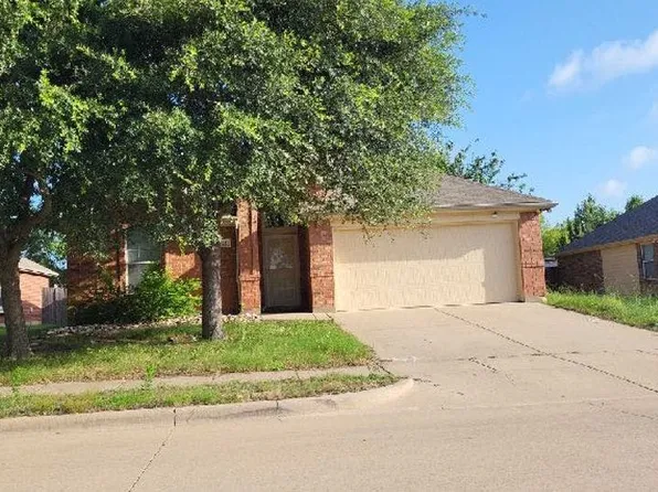 491 Angler Dr, Crowley, TX 76036