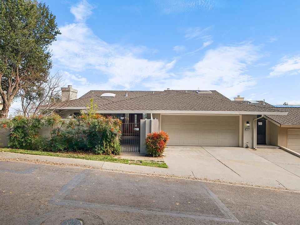 1st image of 14656 Stoneridge Dr