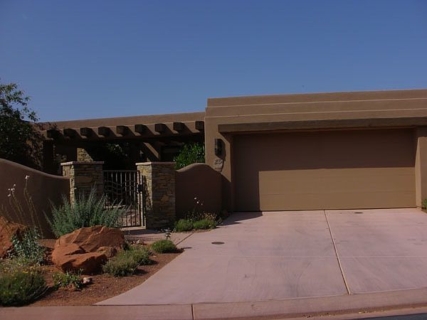 1st image of 150 N Snow Canyon Dr Unit 25