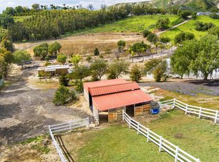 8406 Waters Rd, Moorpark, CA 93021