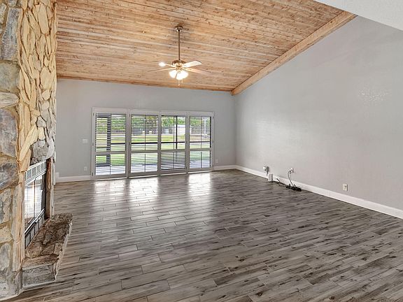 4th image of 4035 Palo Verde Drive