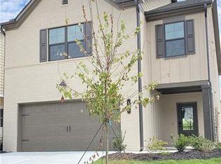 338 Sta Overlook Dr, Auburn, GA 30011