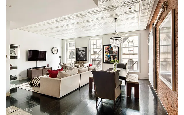 Rented by Douglas Elliman | media 2