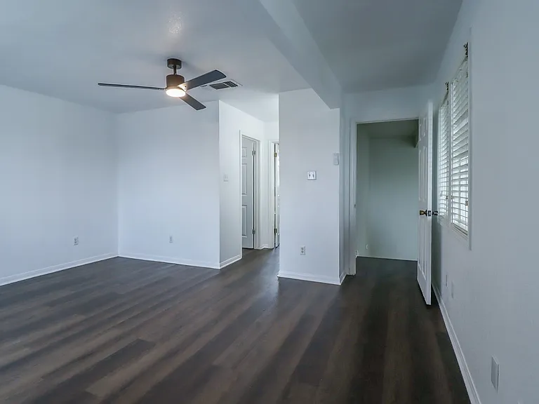 1810 Mesa Oaks Cir — Photo 19