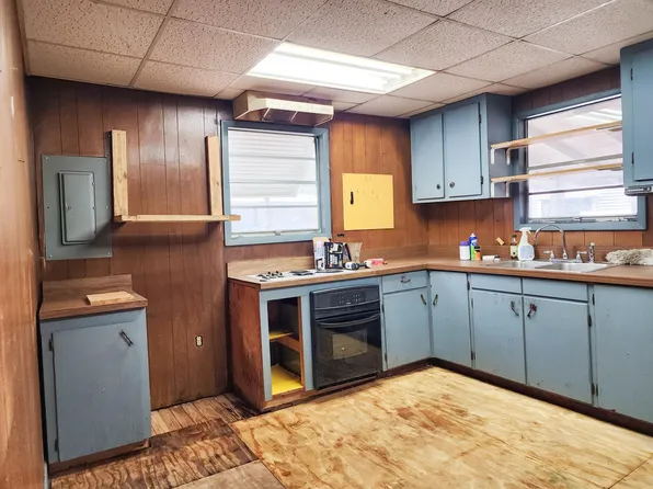 824 Sopchoppy Hwy, Sopchoppy, FL 32358