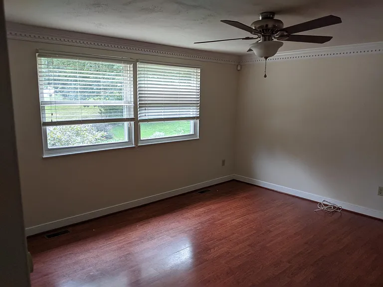 1600 Tobak Ct — Photo 6