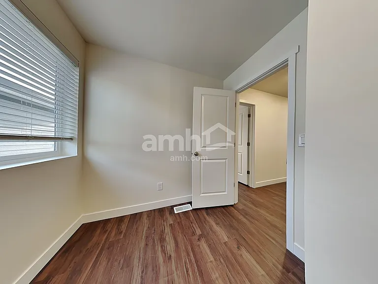 7619 Verona Loop SW — Photo 8