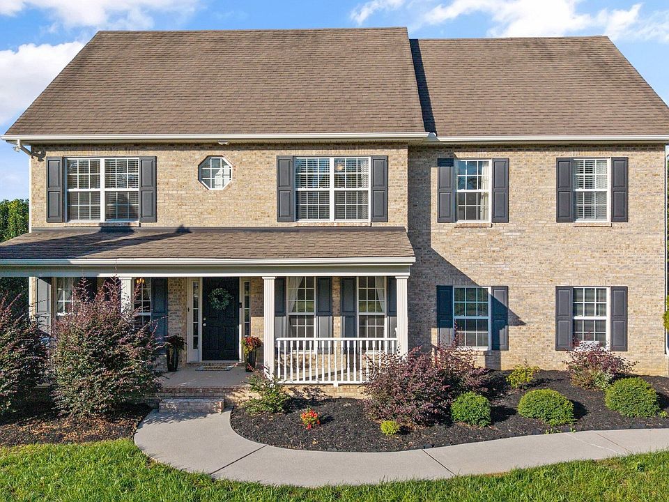 1st image of 11443 Woodcliff Dr