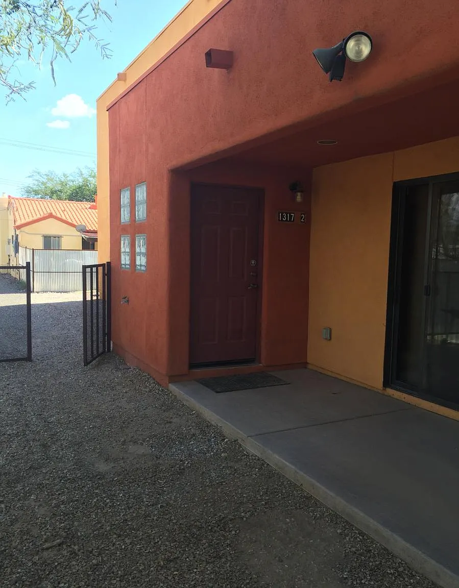 3 bed, 1500 sqft, $1,950 — Photo 1