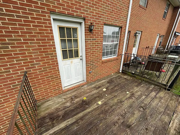 2165 S Milledge Ave #E5 — Photo 13