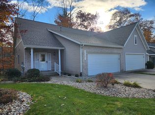 19089 Gildner Creek Ct #11, Spring Lake, MI 49456