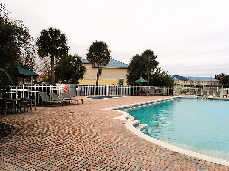 2075 Heritage Key Blvd — Photo 16