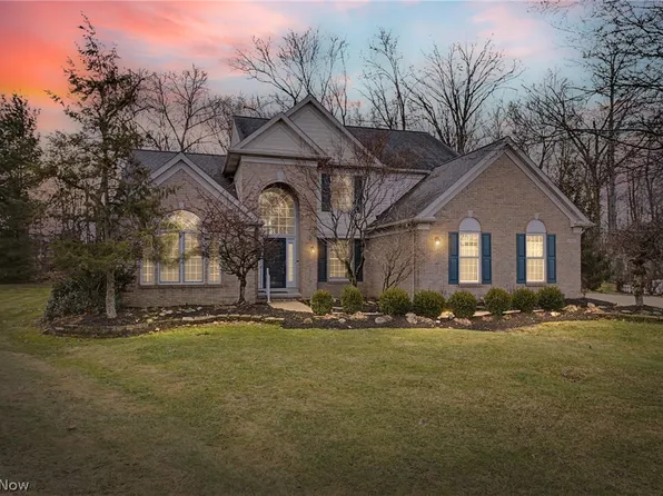 20067 Killians Grv, Strongsville, OH 44136