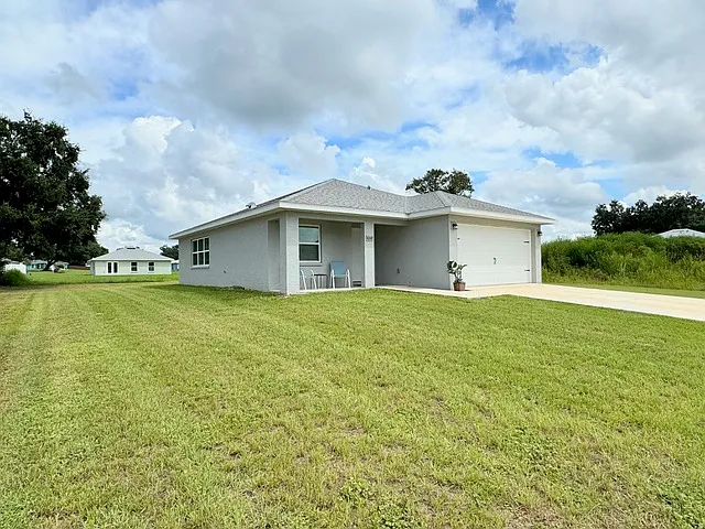 2 bed, 1025 sqft, $2,300 — Photo 3