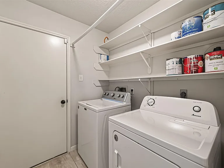 22619 Old Church Ln — Photo 34